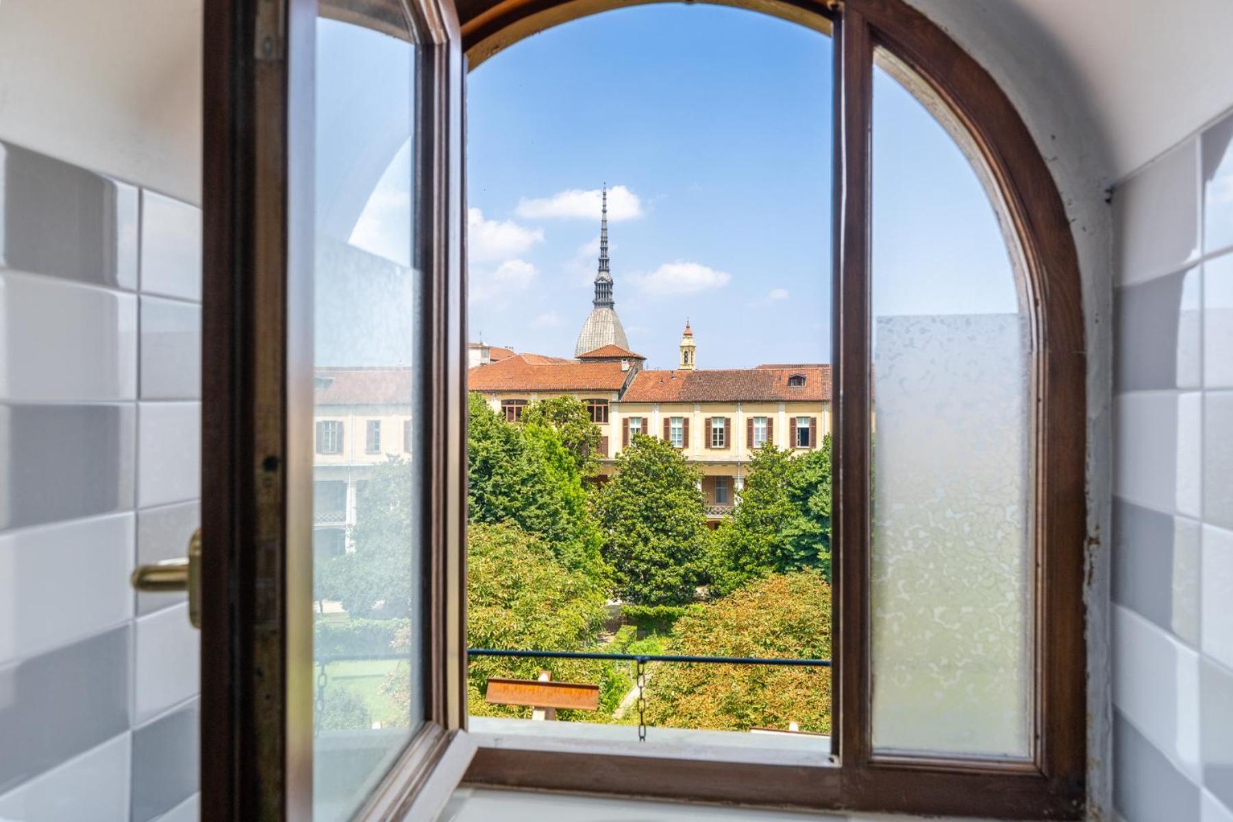 Giolitti 39 - Moderna Mansarda Nel Cuore Di Torino Ngoại thất bức ảnh